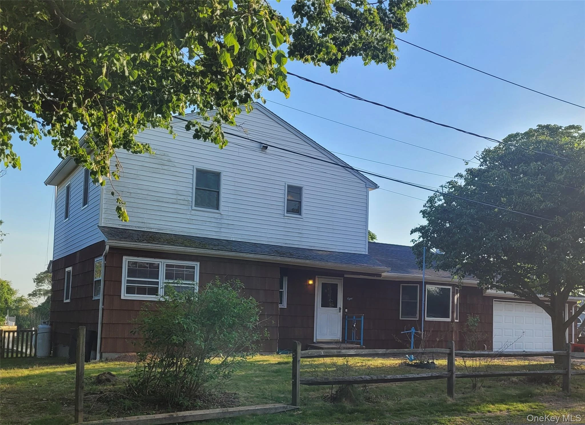 Photograph of 8 Cornell Road