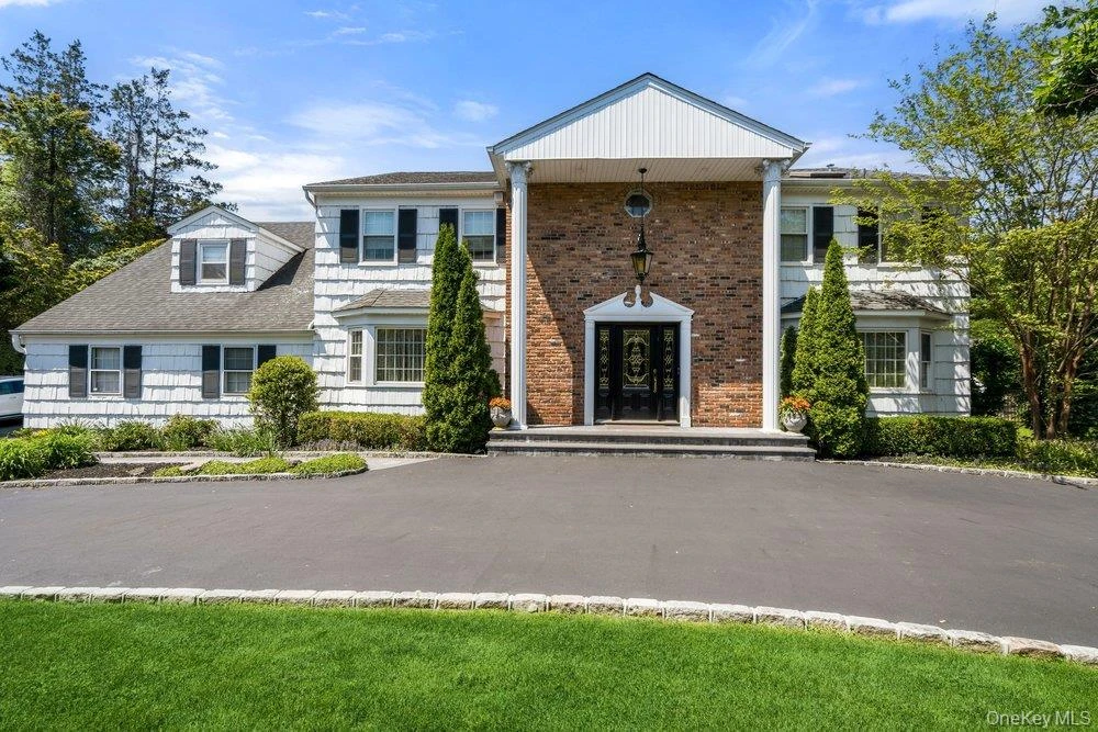 Photograph of 119 Plainview Road