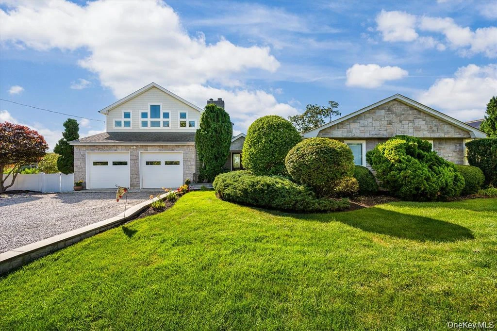Photograph of 144 Crystal Beach Boulevard