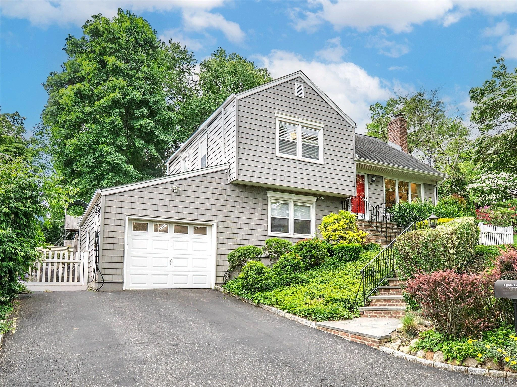 Photograph of 7 Cedar Lane
