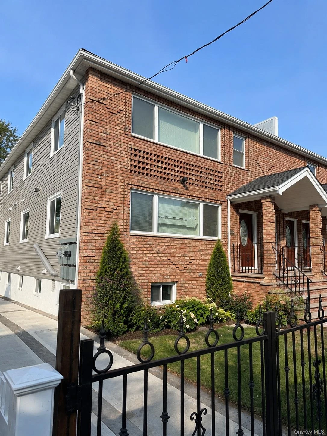 Photograph of 1724 New Haven Avenue