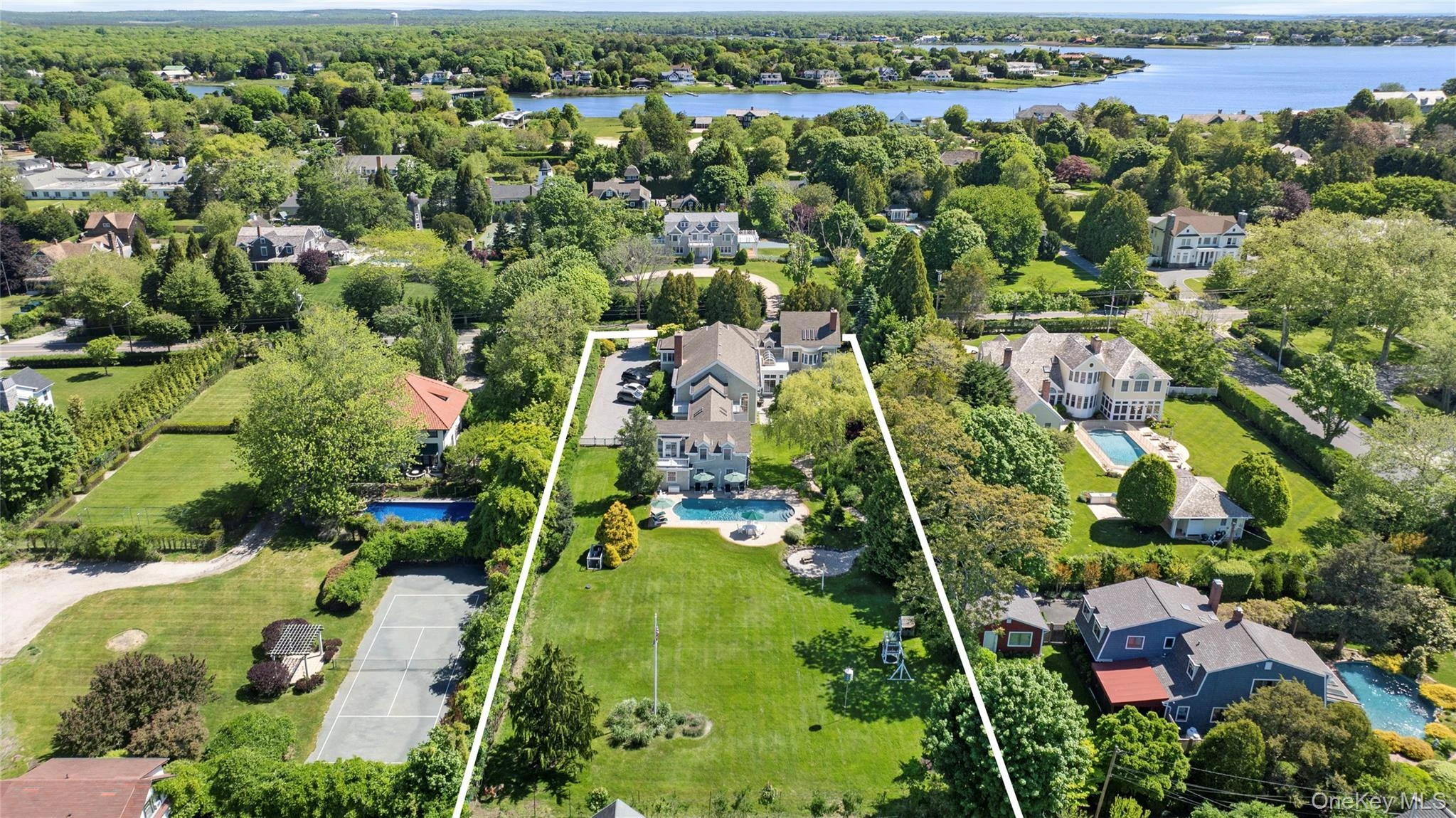 Photograph of 45 Beach Lane