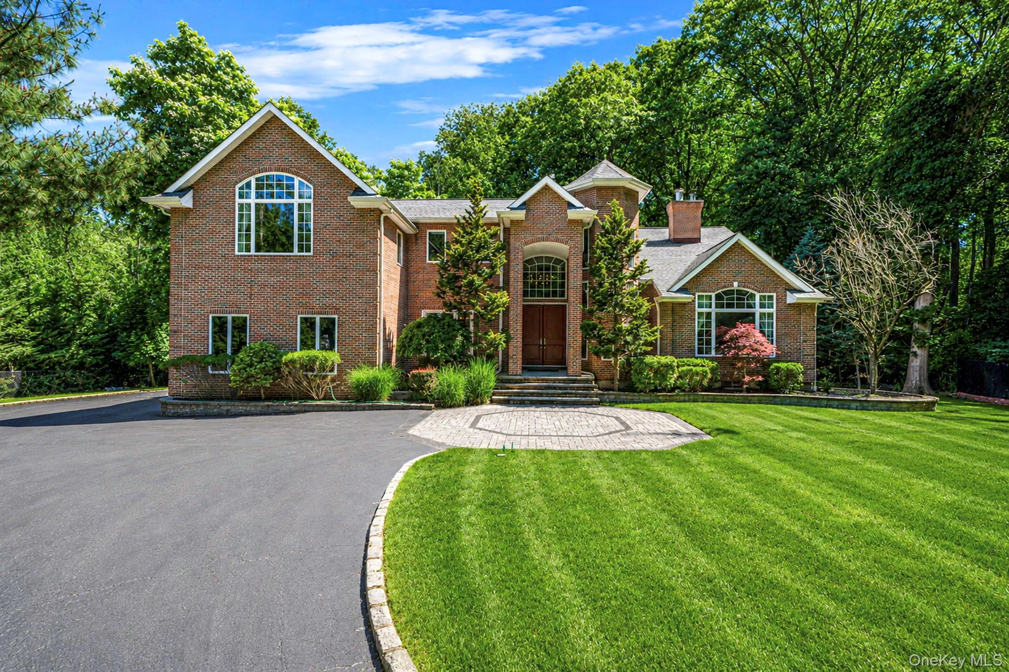 Photograph of 589 Landing Avenue