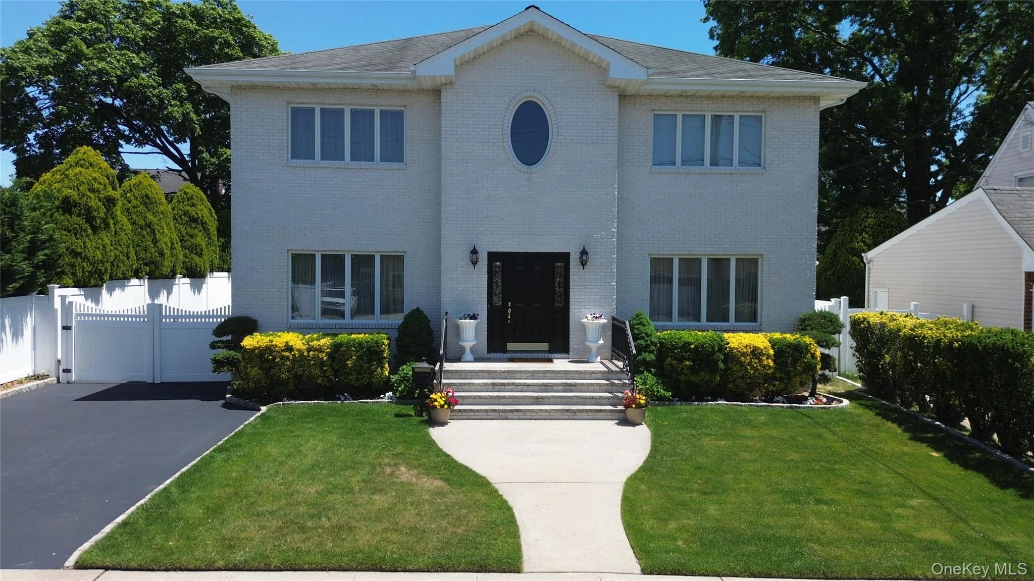 Photograph of 170 McKinley Avenue