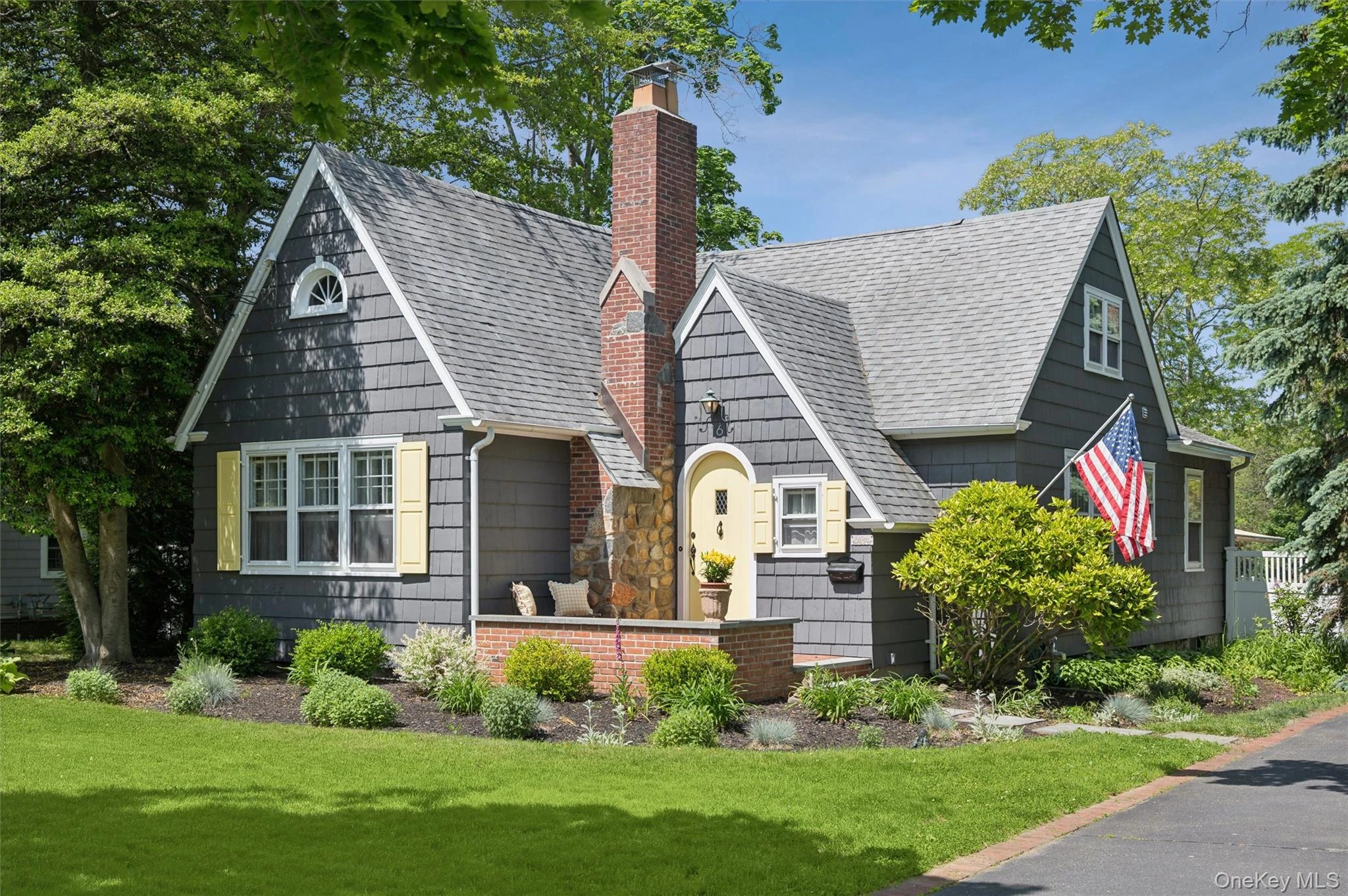 Photograph of 16 Union Avenue