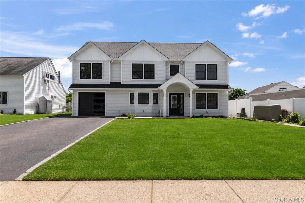 Photograph of 119 Sprucewood Drive