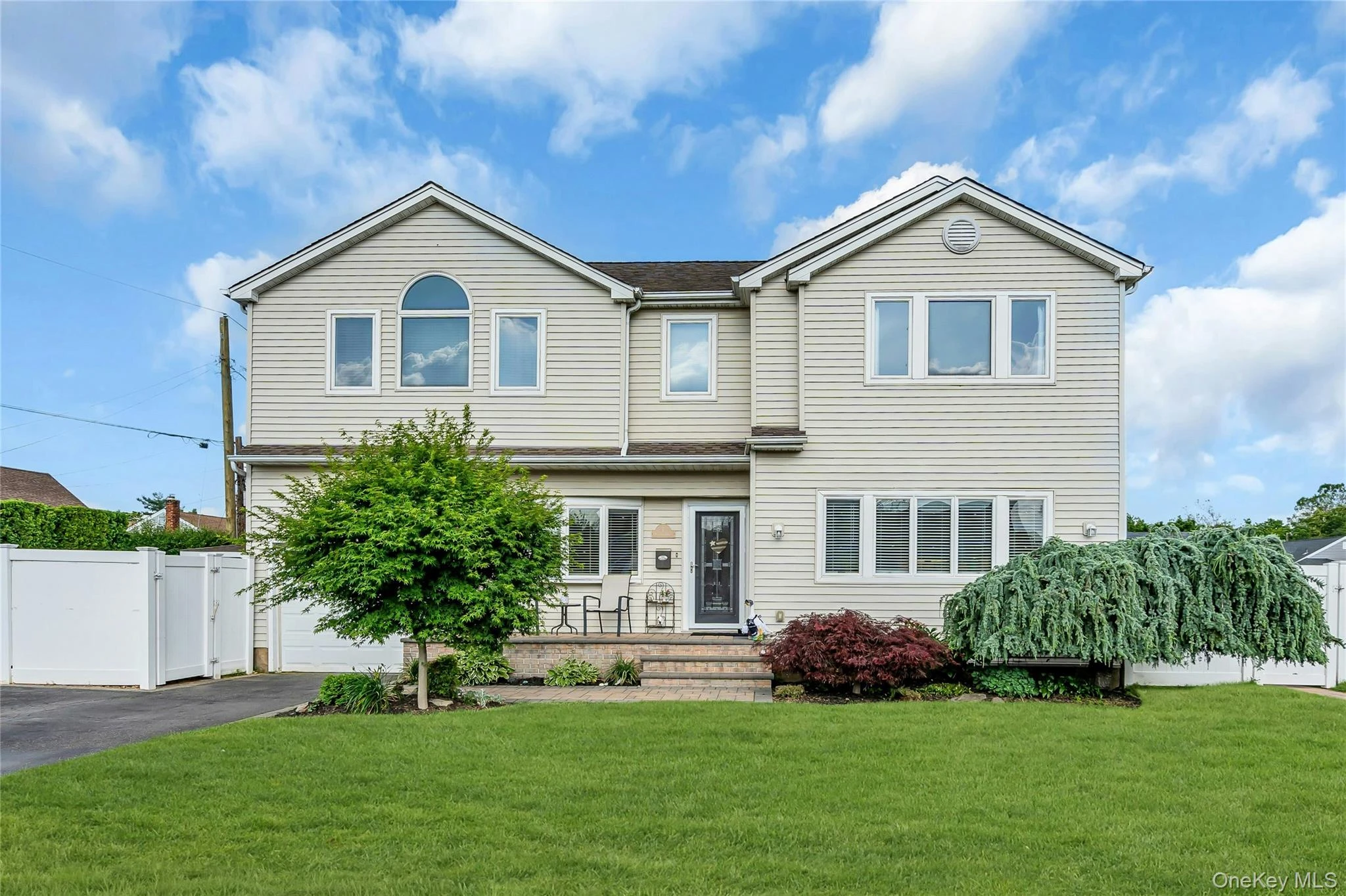 Photograph of 7 Mohawk Drive