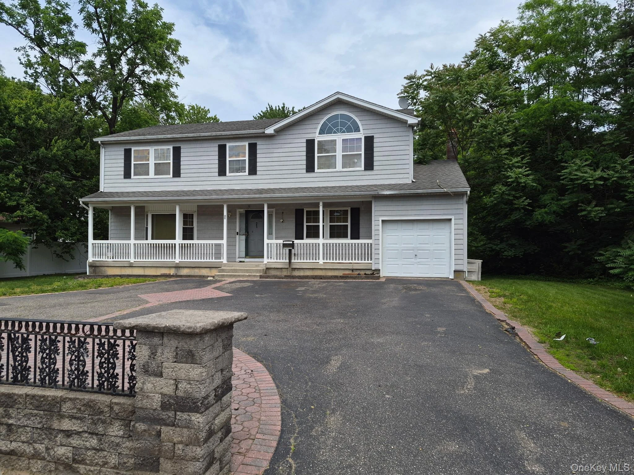 Photograph of 25 Mount Avenue
