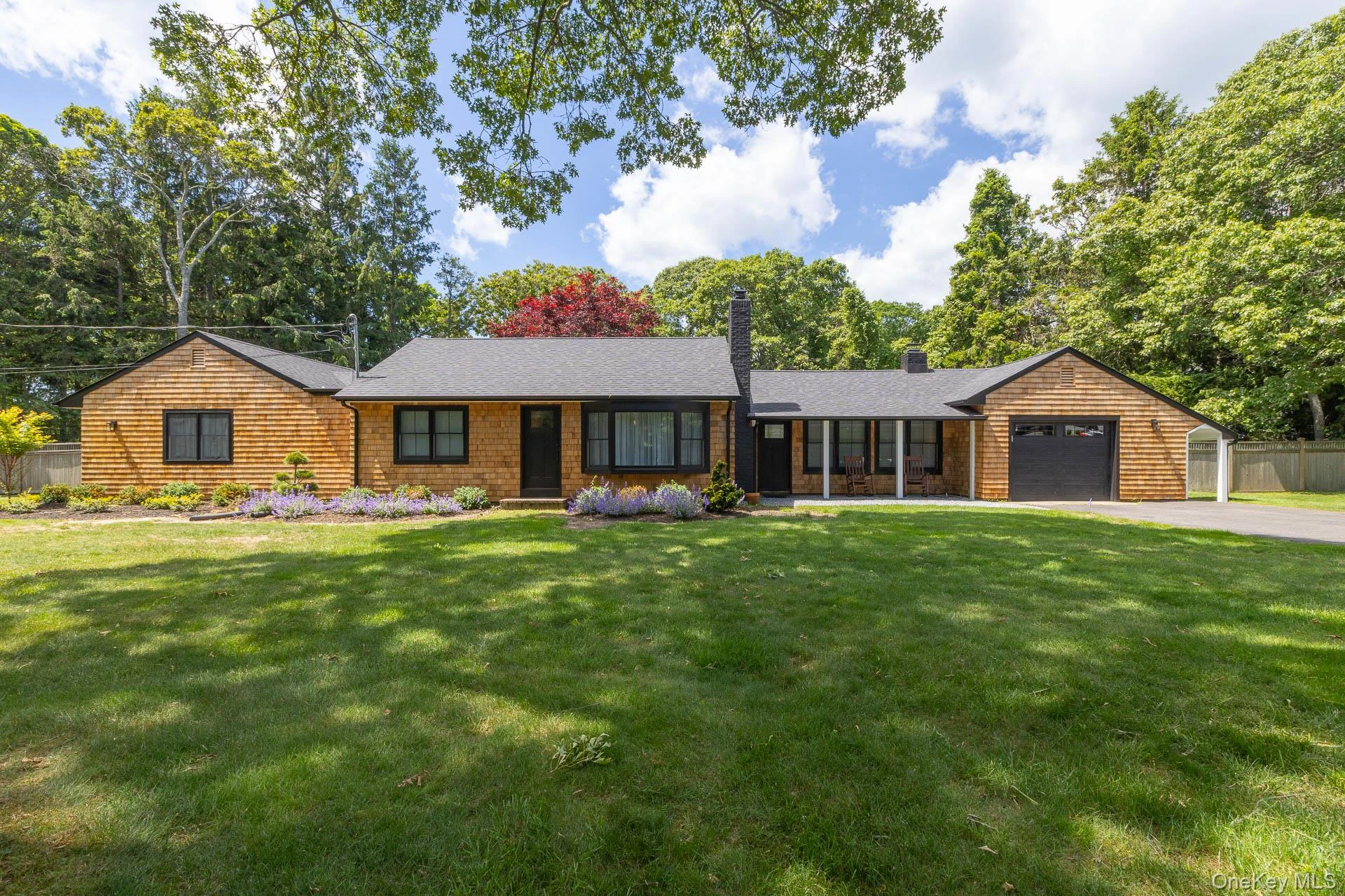 Photograph of 19 Groveland Avenue