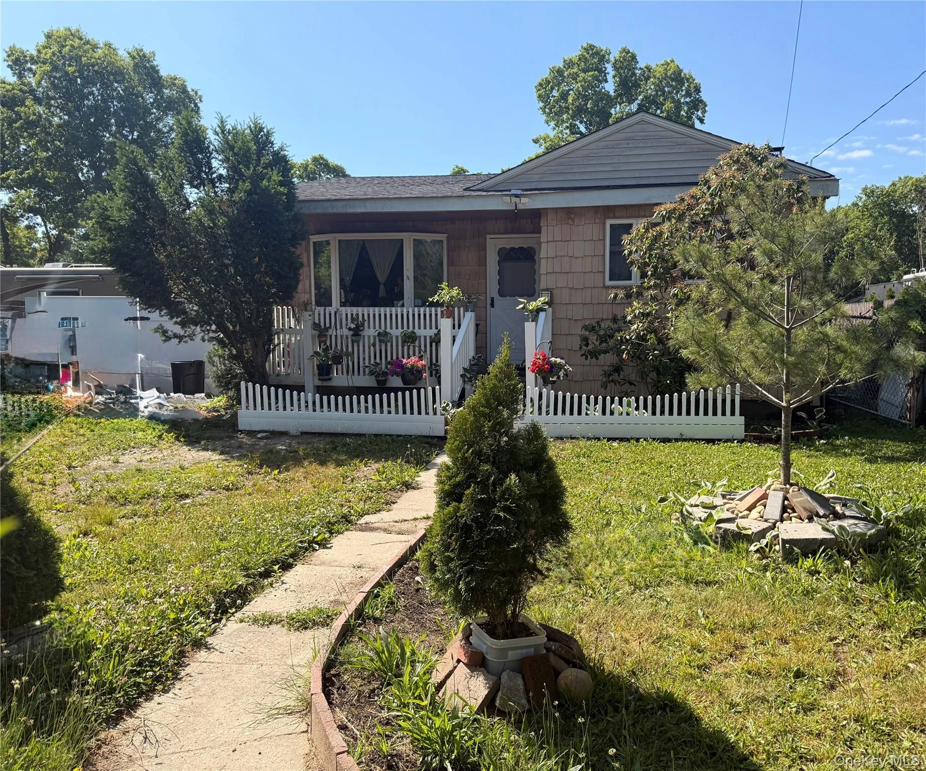 Photograph of 50 Beatrice Drive