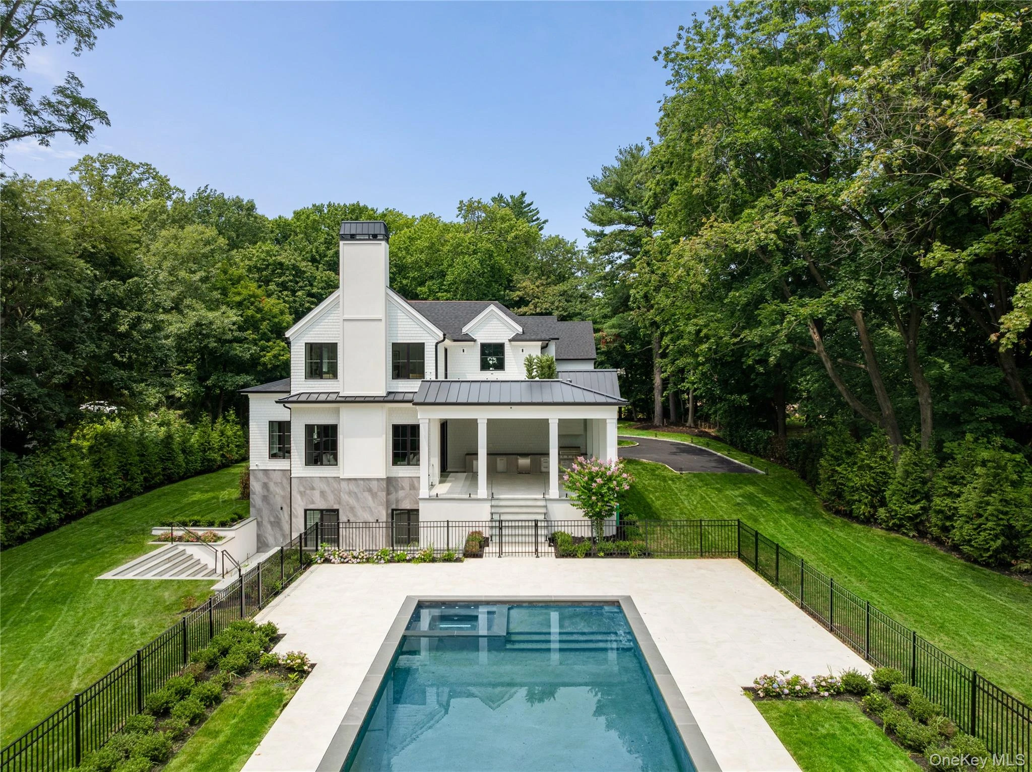 Photograph of 110 Dogwood Avenue