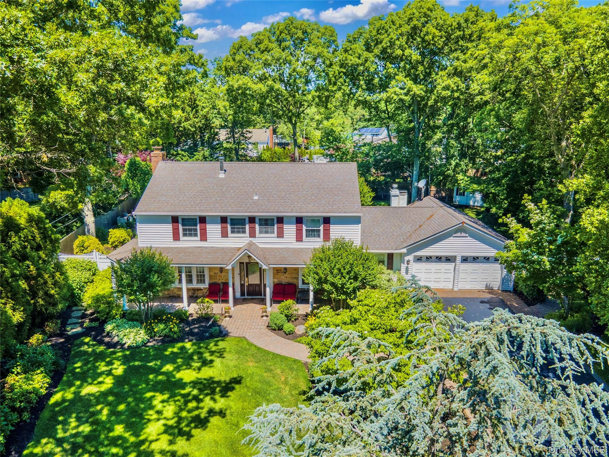 Photograph of 32 Westmoylan Lane