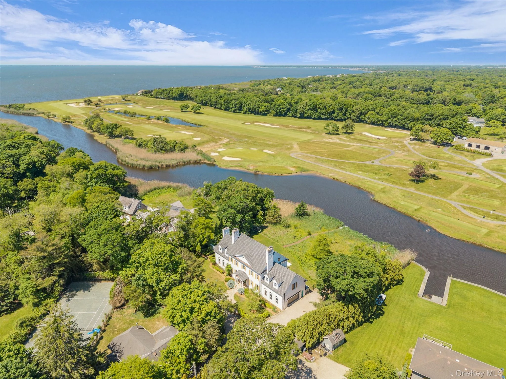 Photograph of 68 Howells Point Road