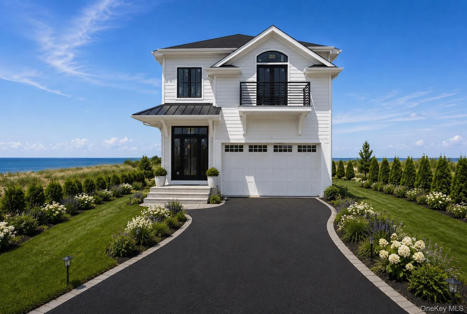 Photograph of 33A Bayville Avenue