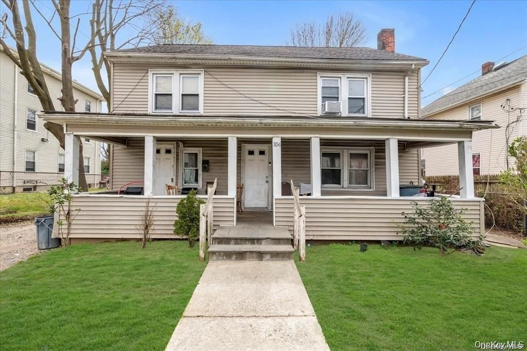 Photograph of 104 Grove Street