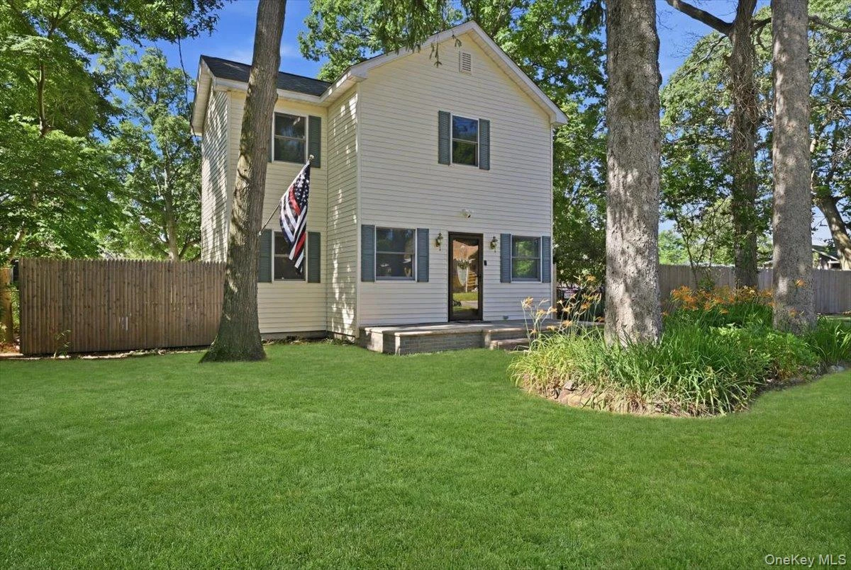 Photograph of 12 Thorne Street