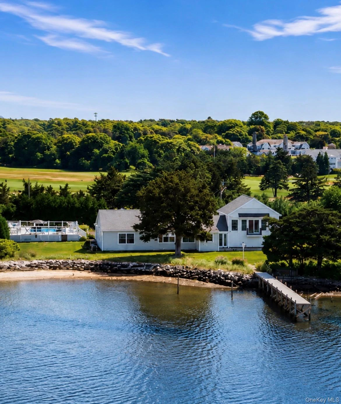 Photograph of 65 Shore Road