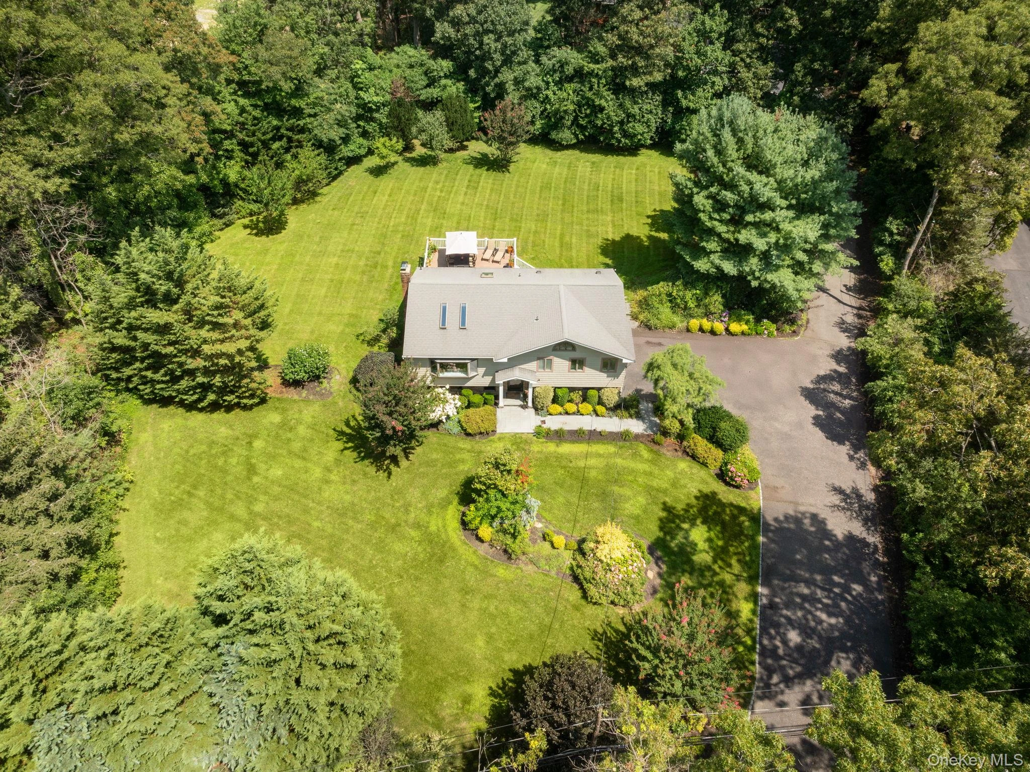 Photograph of 25 Brewster Avenue