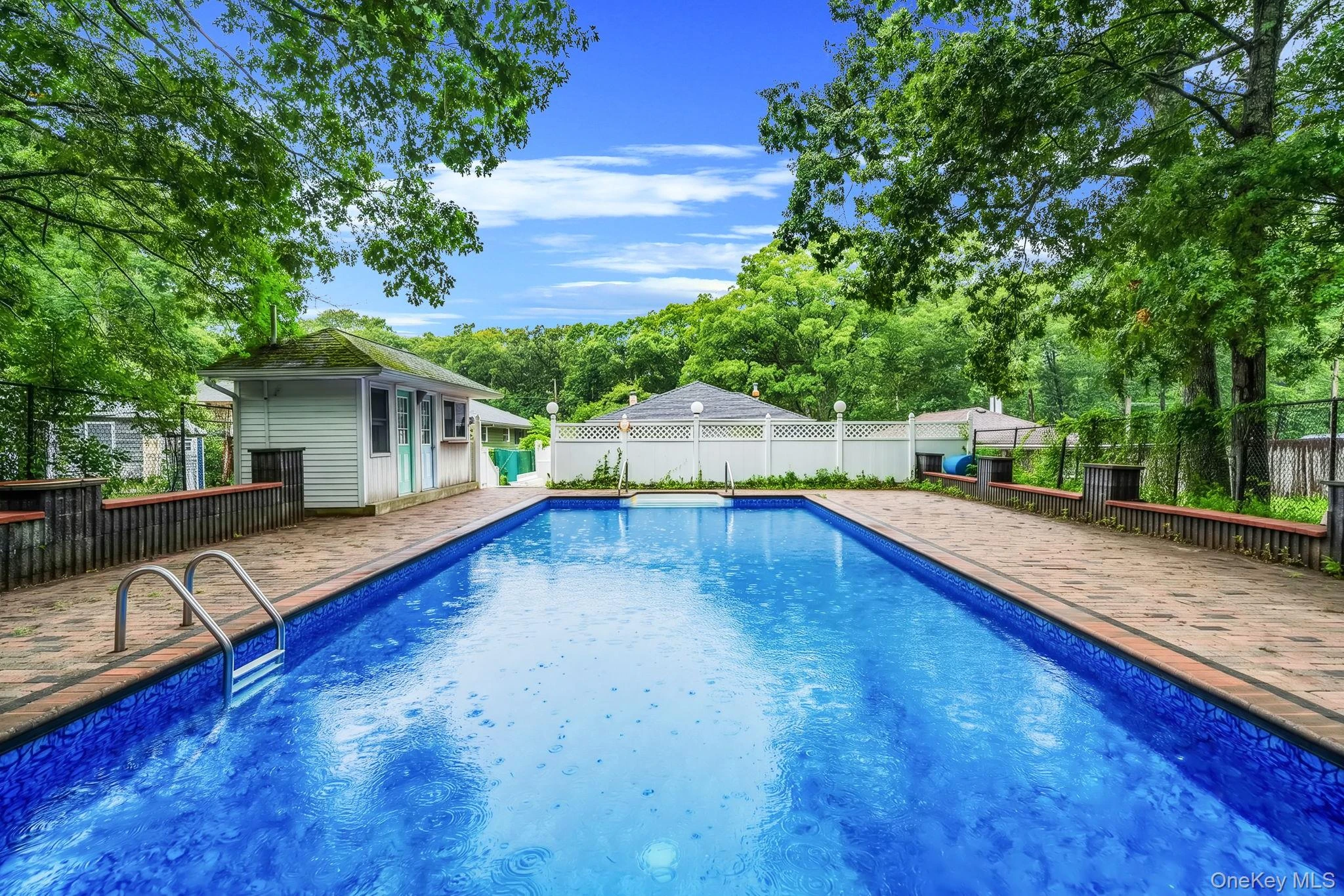 Photograph of 138 River Road