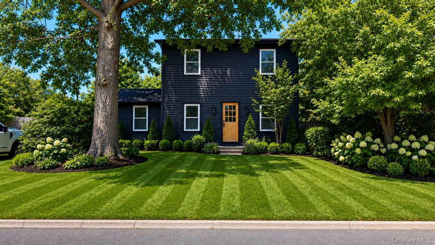 Photograph of 96 Grove Avenue