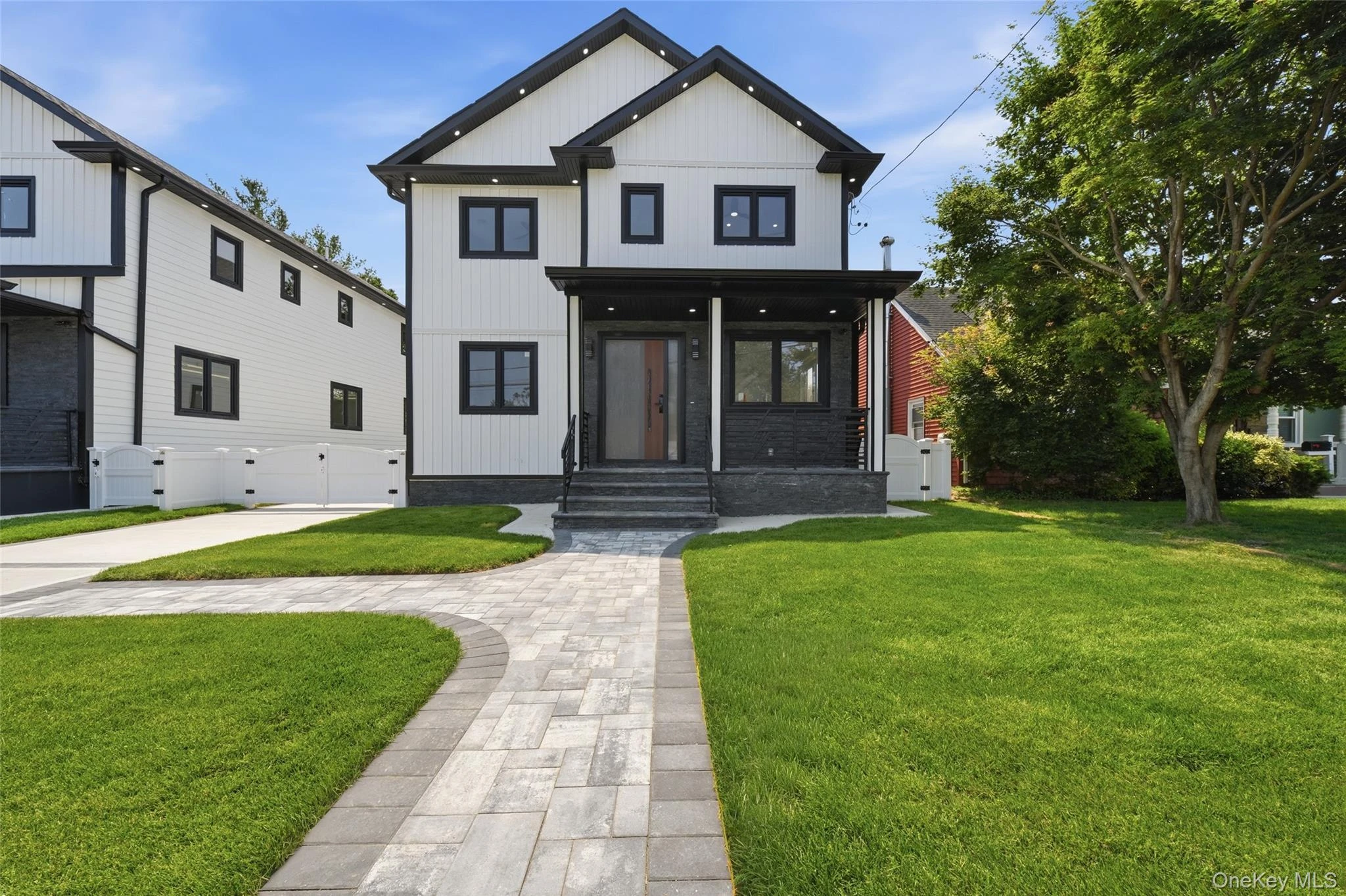 Photograph of 22 Surrey Lane