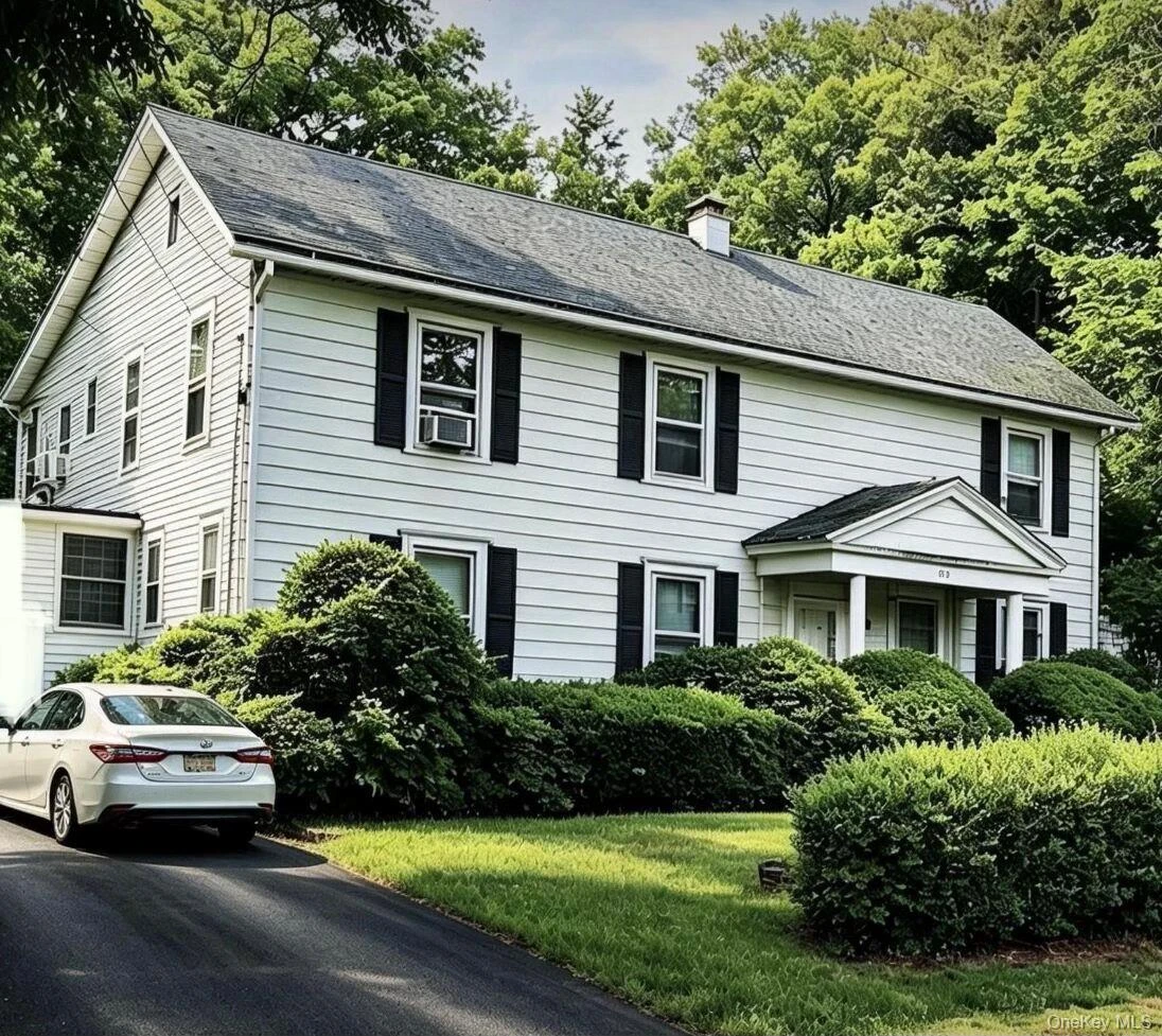Photograph of 87 Susquehanna Avenue