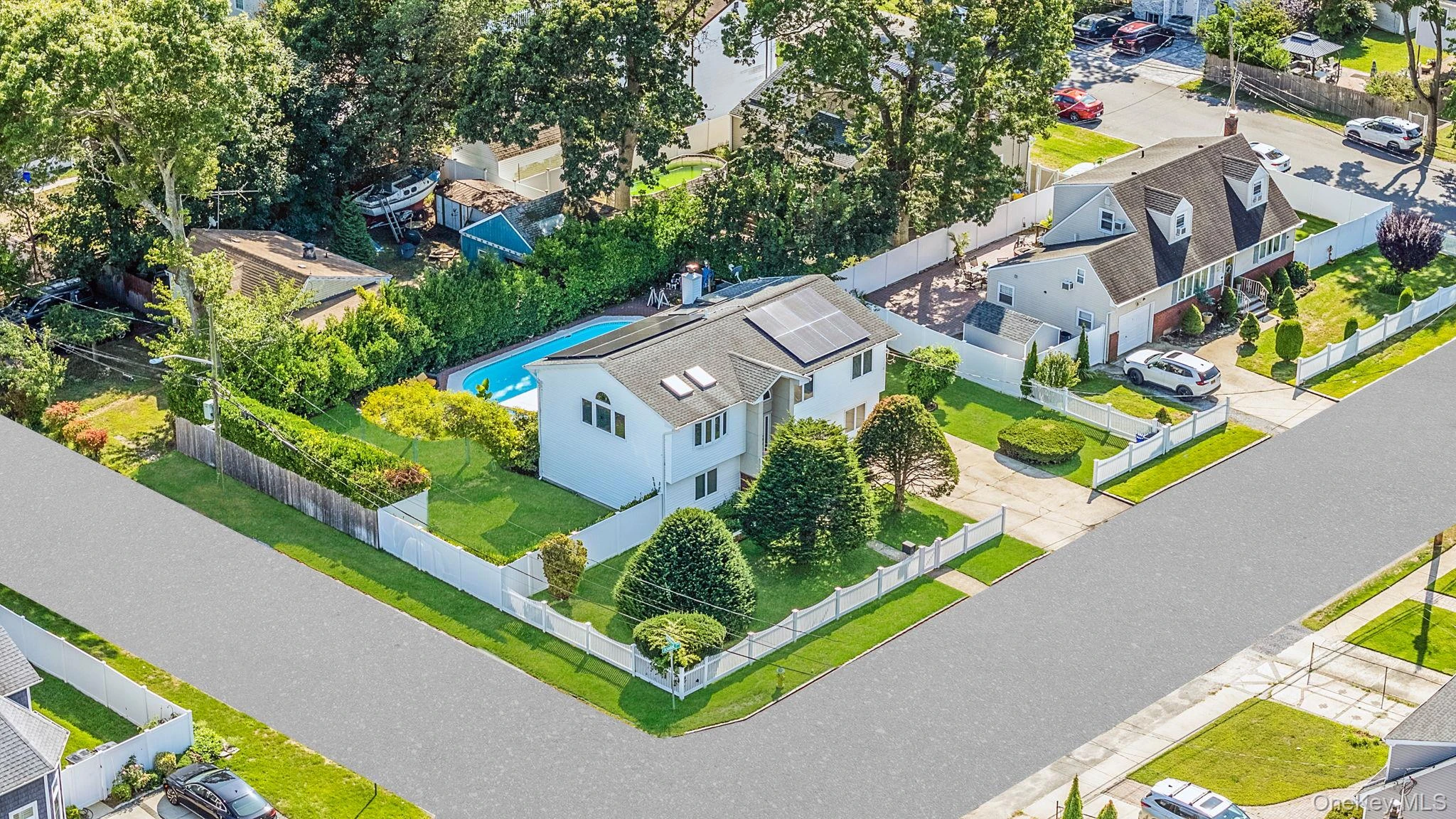 Photograph of 540 Scudder Avenue