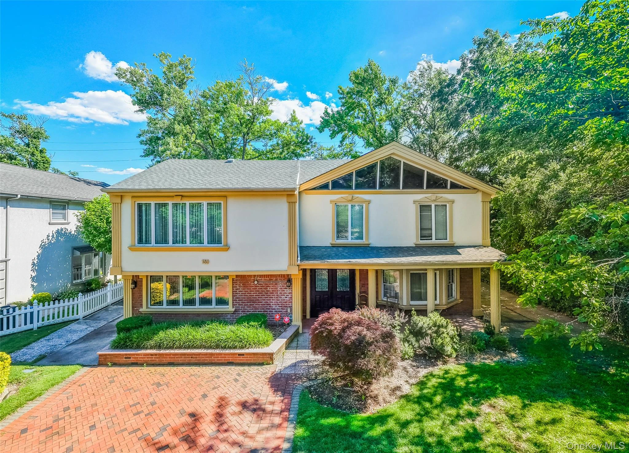 Photograph of 159 South Drive