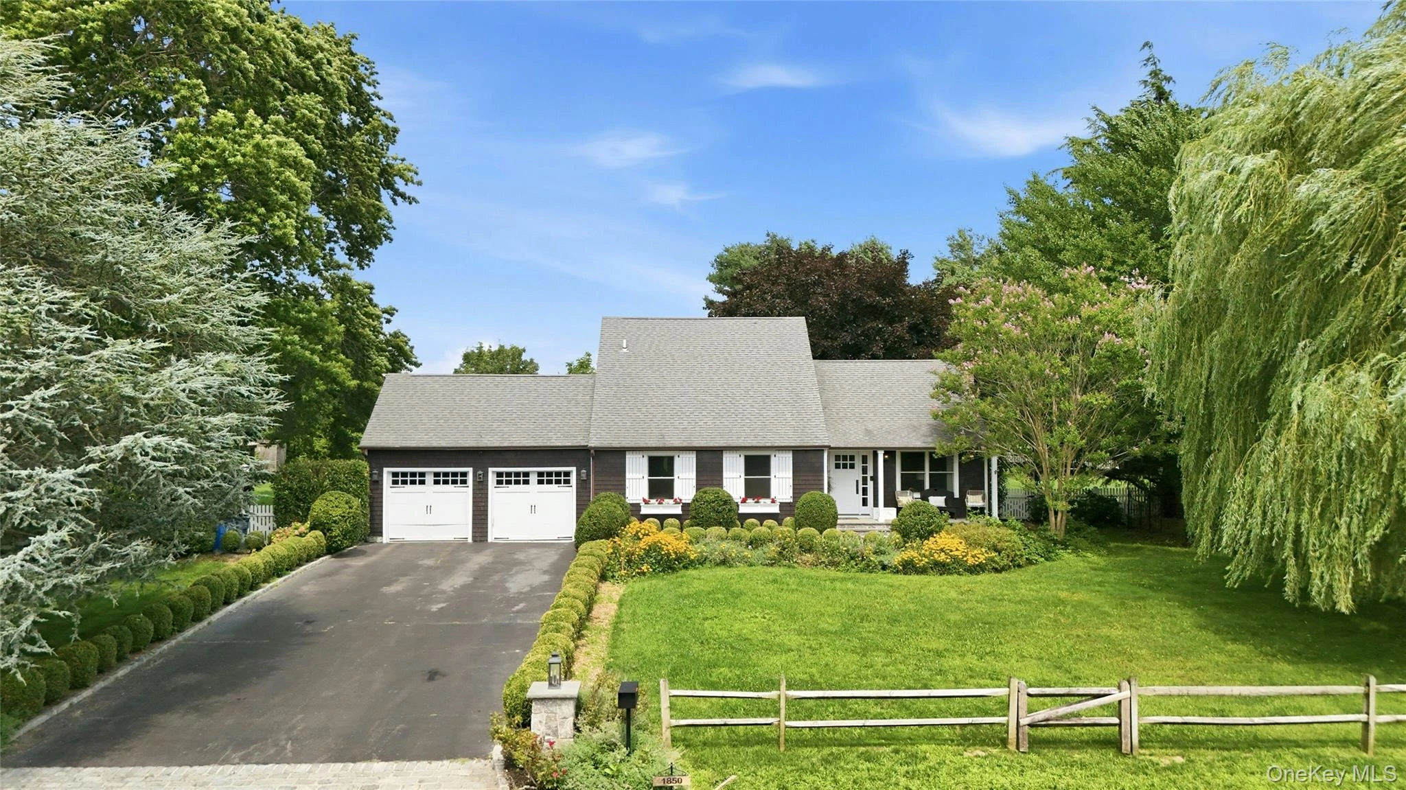 Photograph of 1850 Highland Road