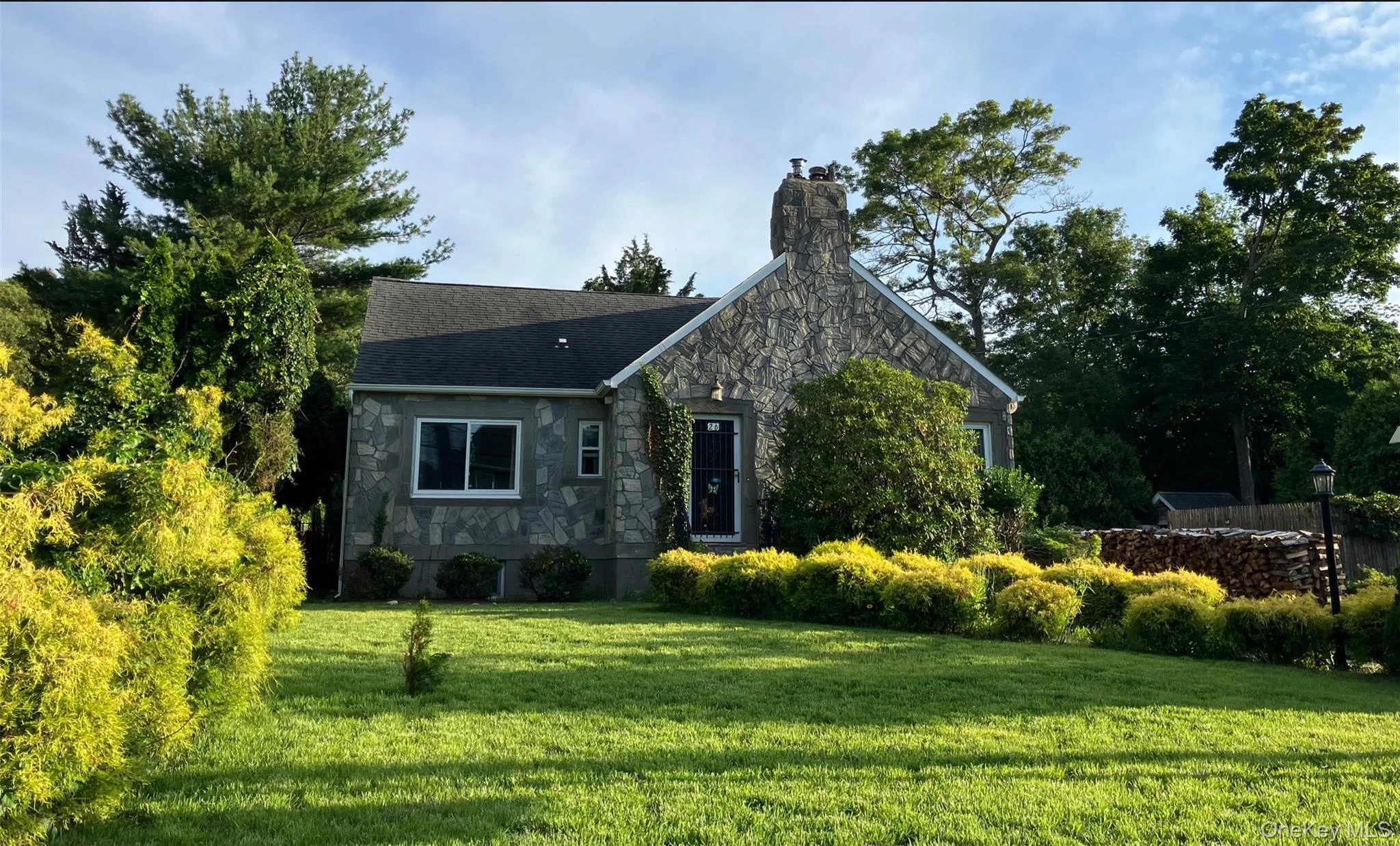 Photograph of 26 Hickory Road