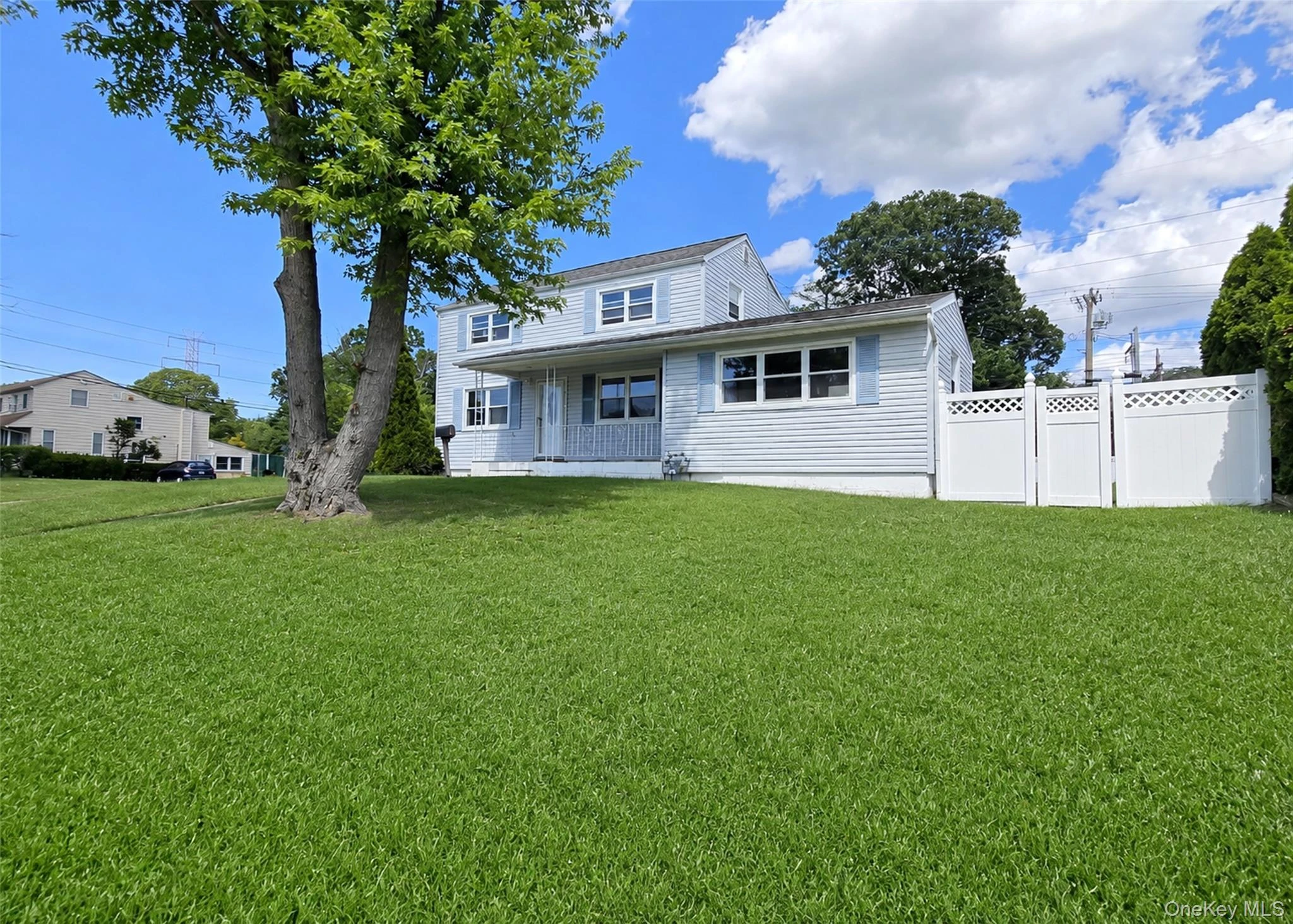 Photograph of 290 Eastwood Boulevard