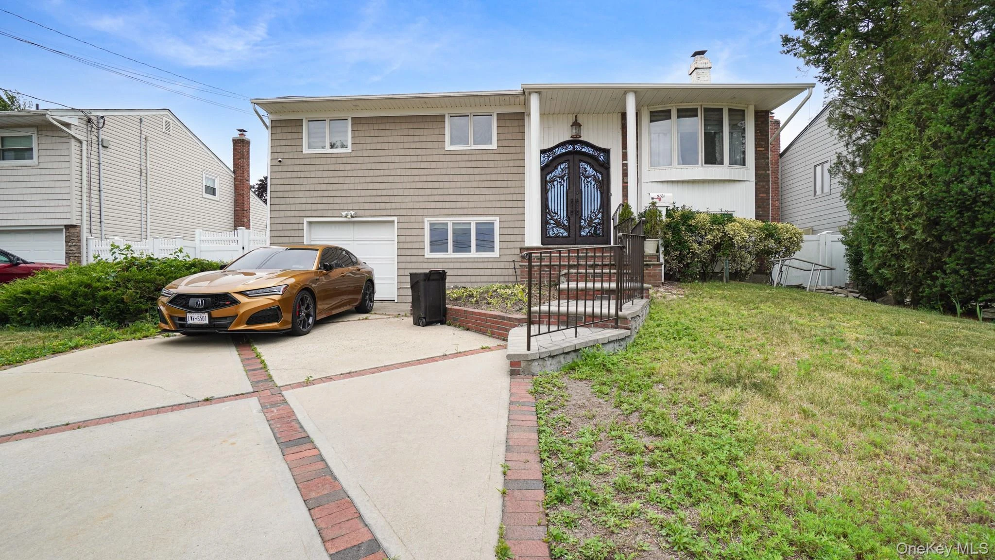 Photograph of 2694 Dorothy Street