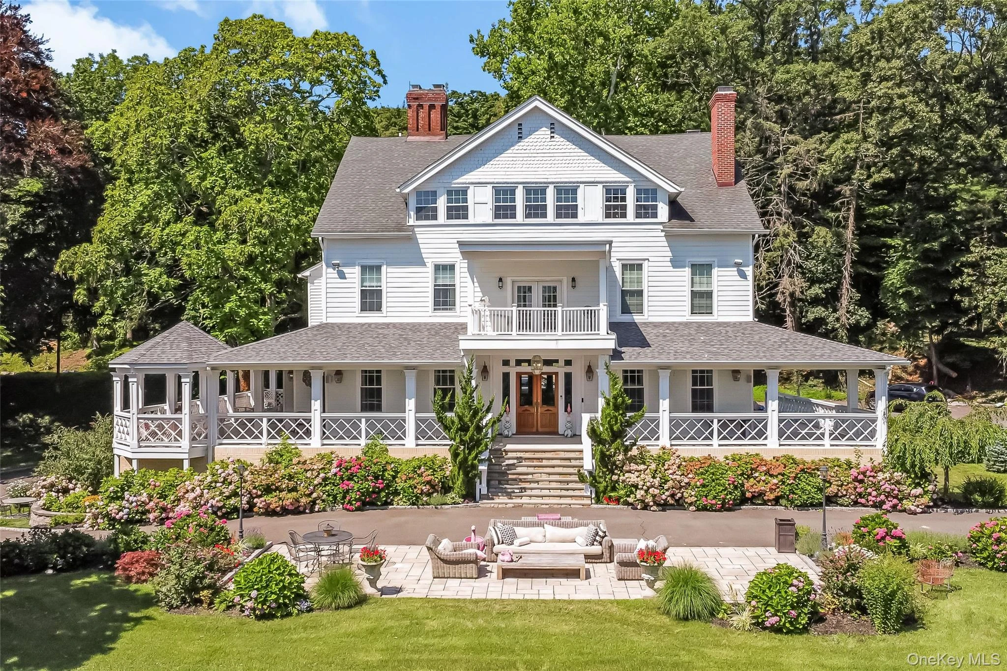 Photograph of 314 Mill Hill Road