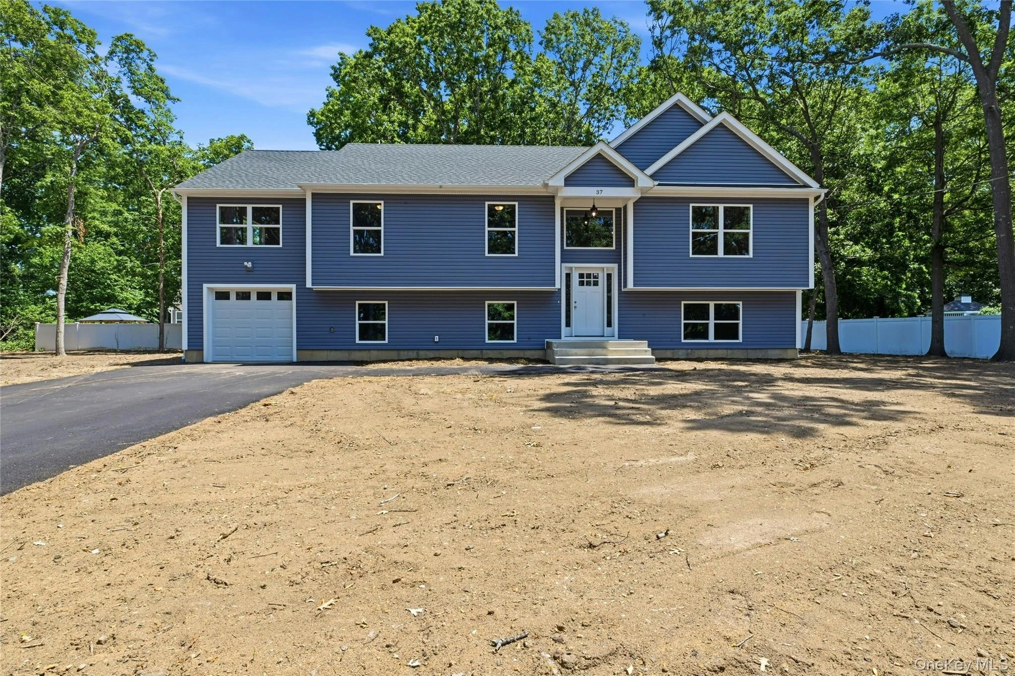 Photograph of 37 2nd Street