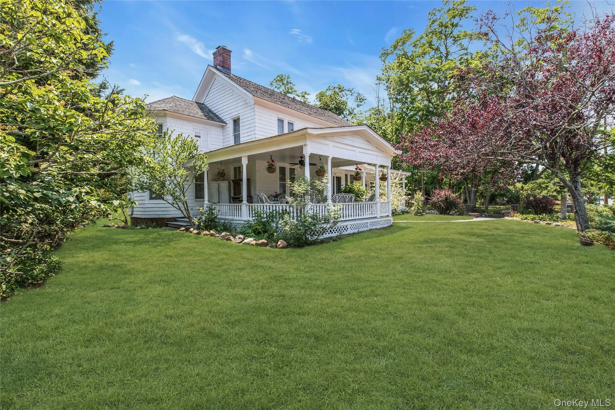 Photograph of 430 Montauk Highway