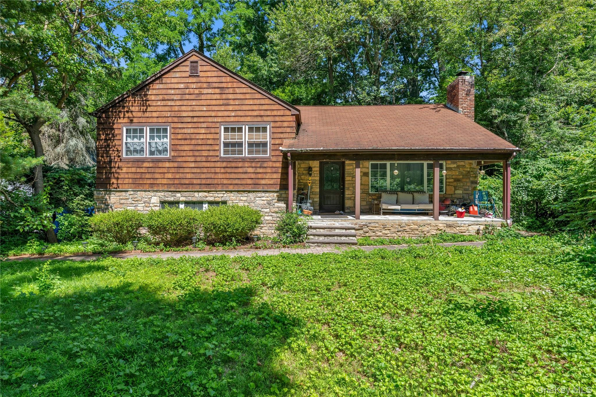 Photograph of 21 Laurel Avenue