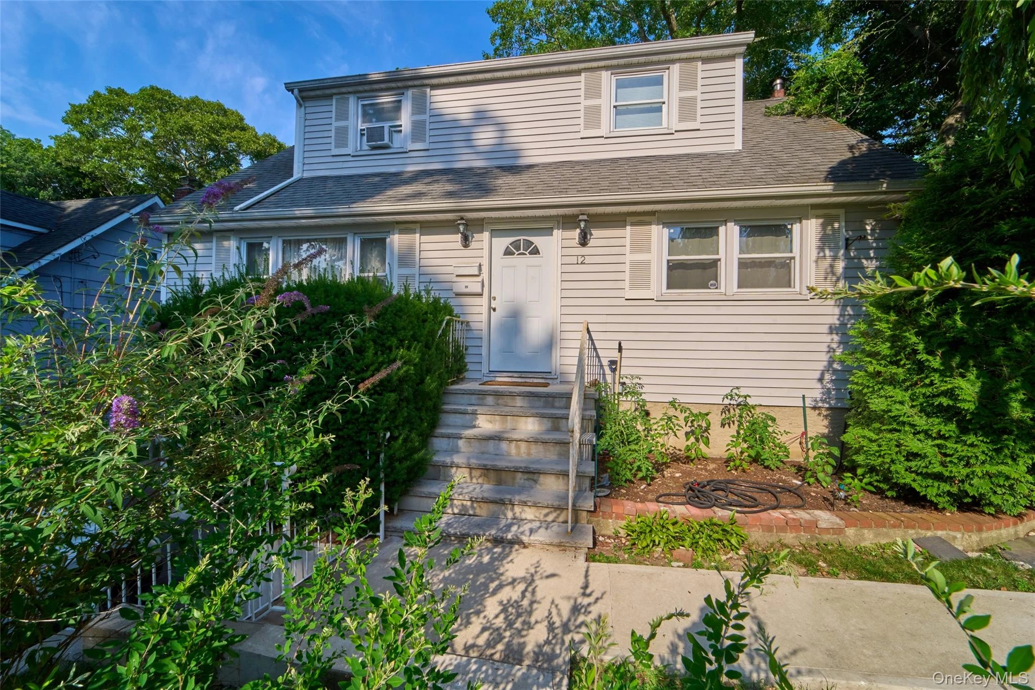 Photograph of 12 Goeller Avenue