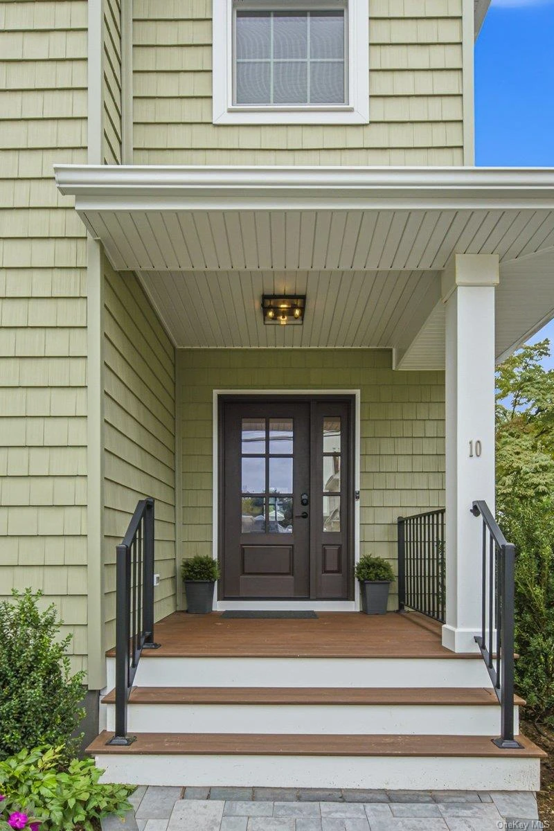 Photograph of 10 Hazel Place
