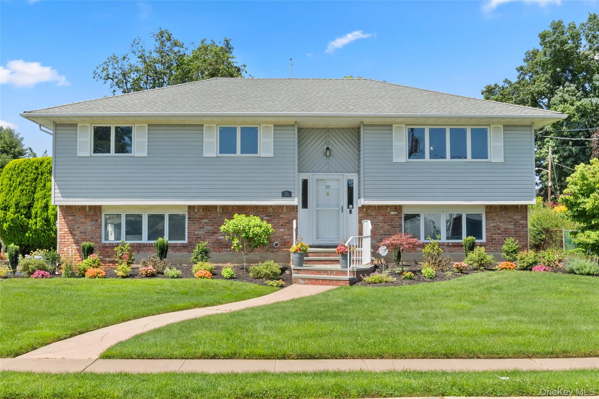 Photograph of 36 Fairway Drive