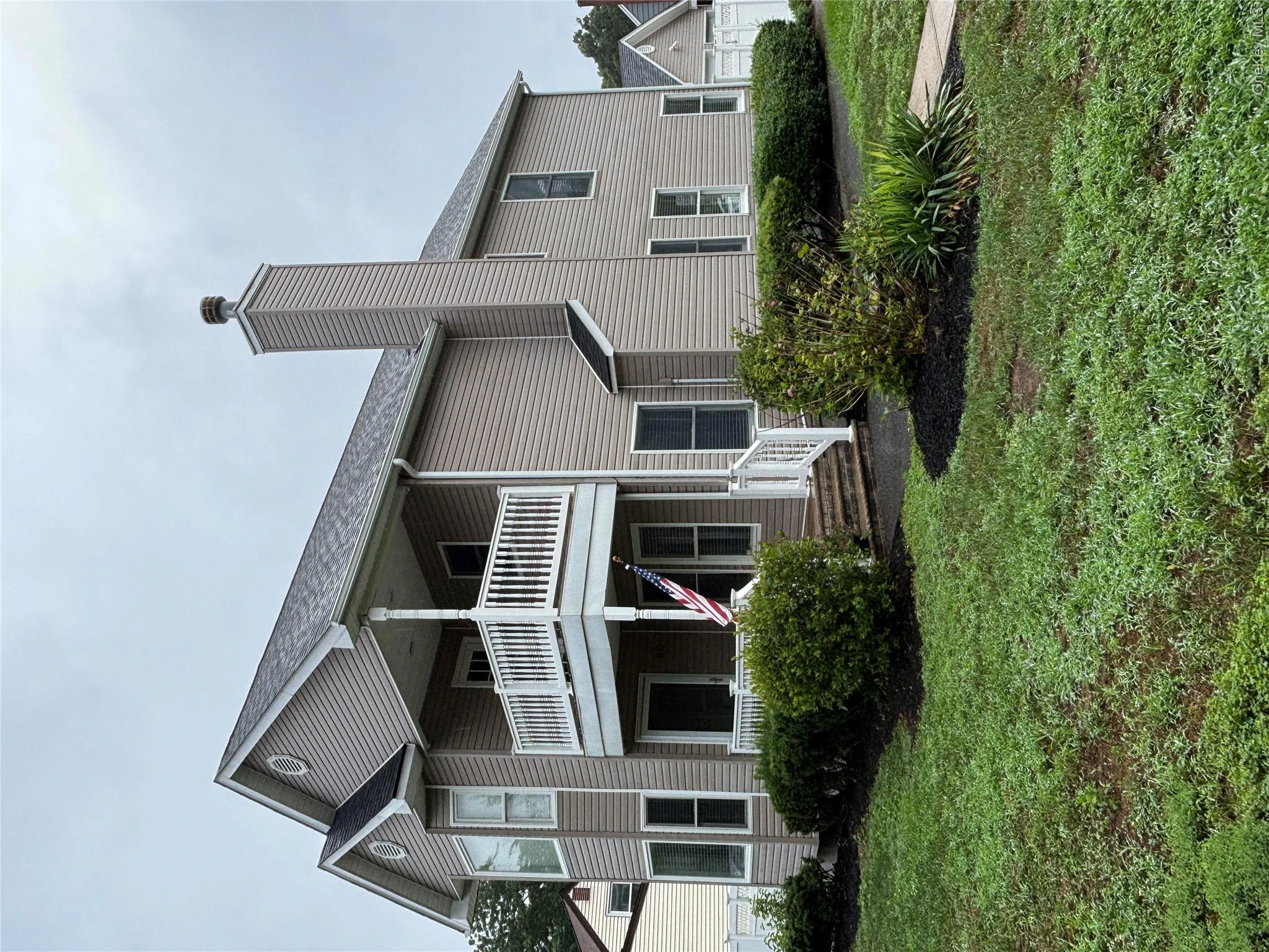 Photograph of 38 Hallock Avenue