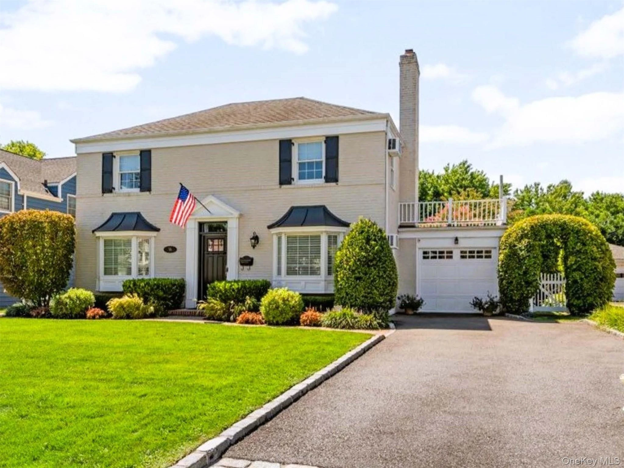 Photograph of 96 Huntington Road