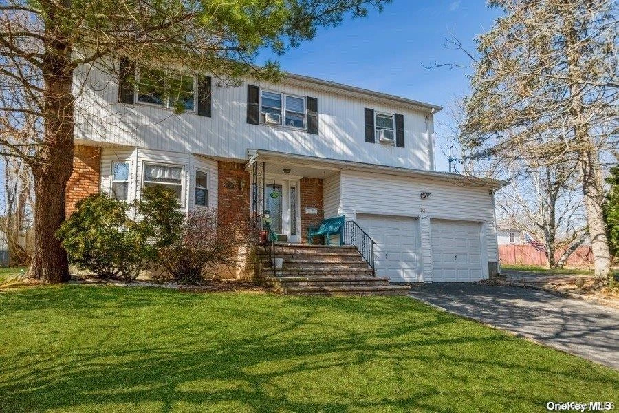 Photograph of 93 Beacon Hill Road