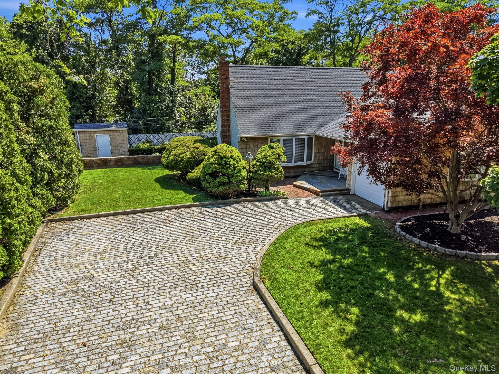 Photograph of 10 Arcadia Drive