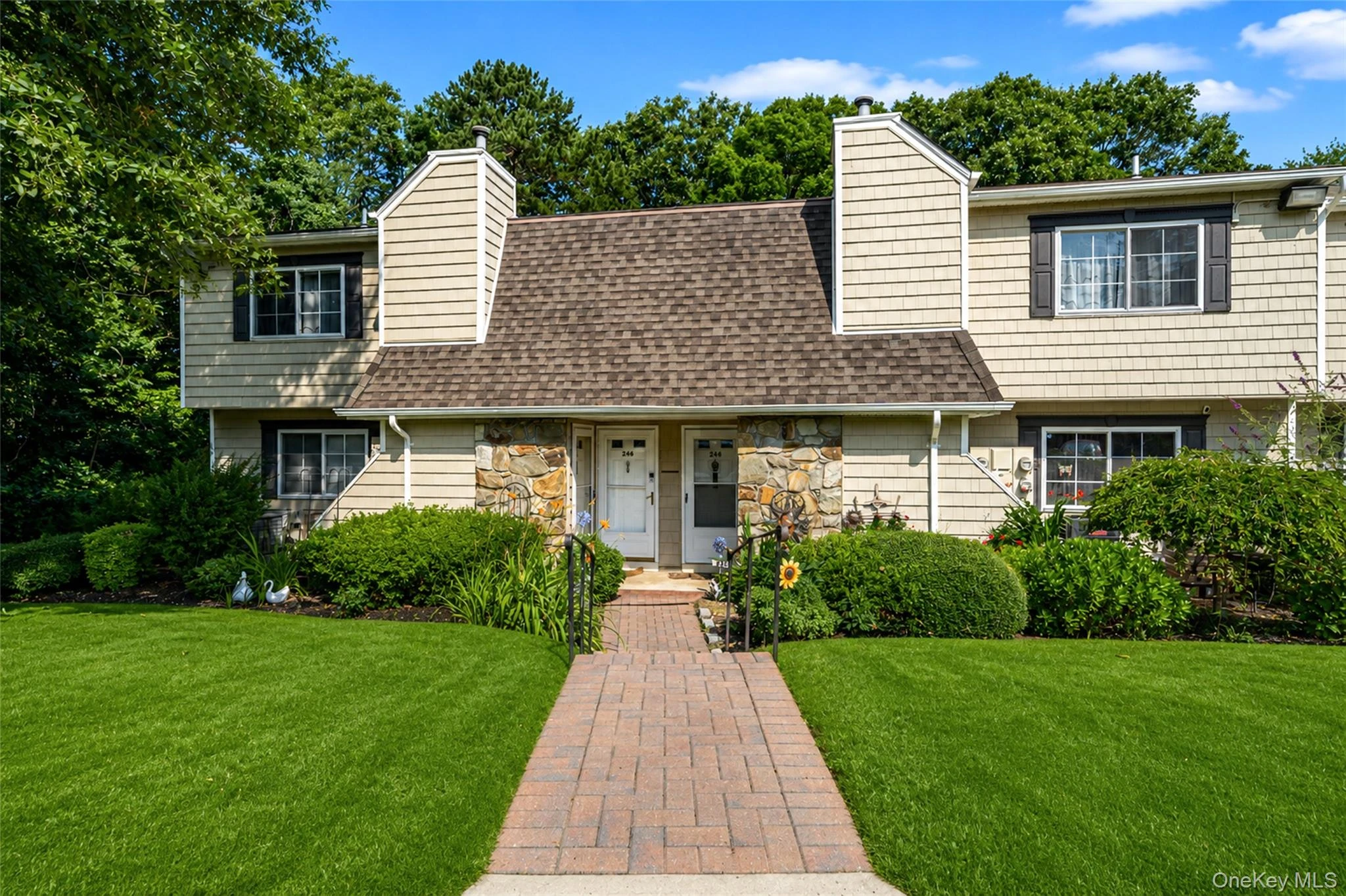 Photograph of 244 Lake Pointe Circle