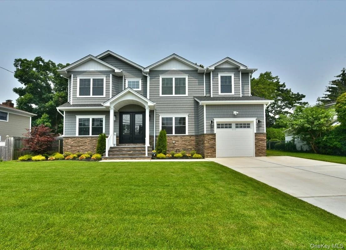 Photograph of 124 North Drive