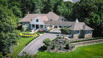 Photograph of 25 Marions Lane