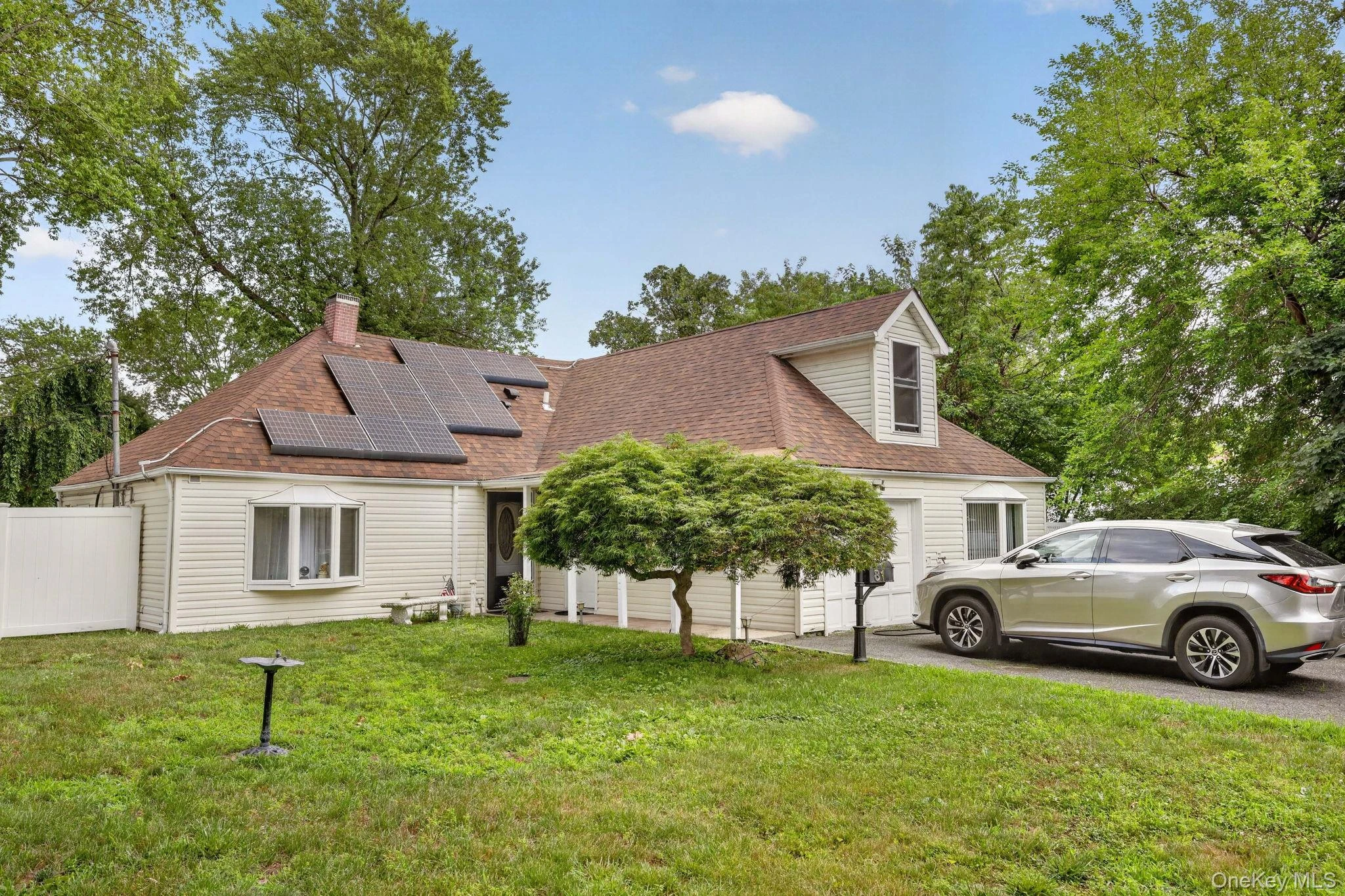 Photograph of 81 Bedford Avenue