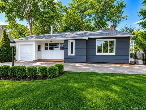 Photograph of 194 Phyllis Drive