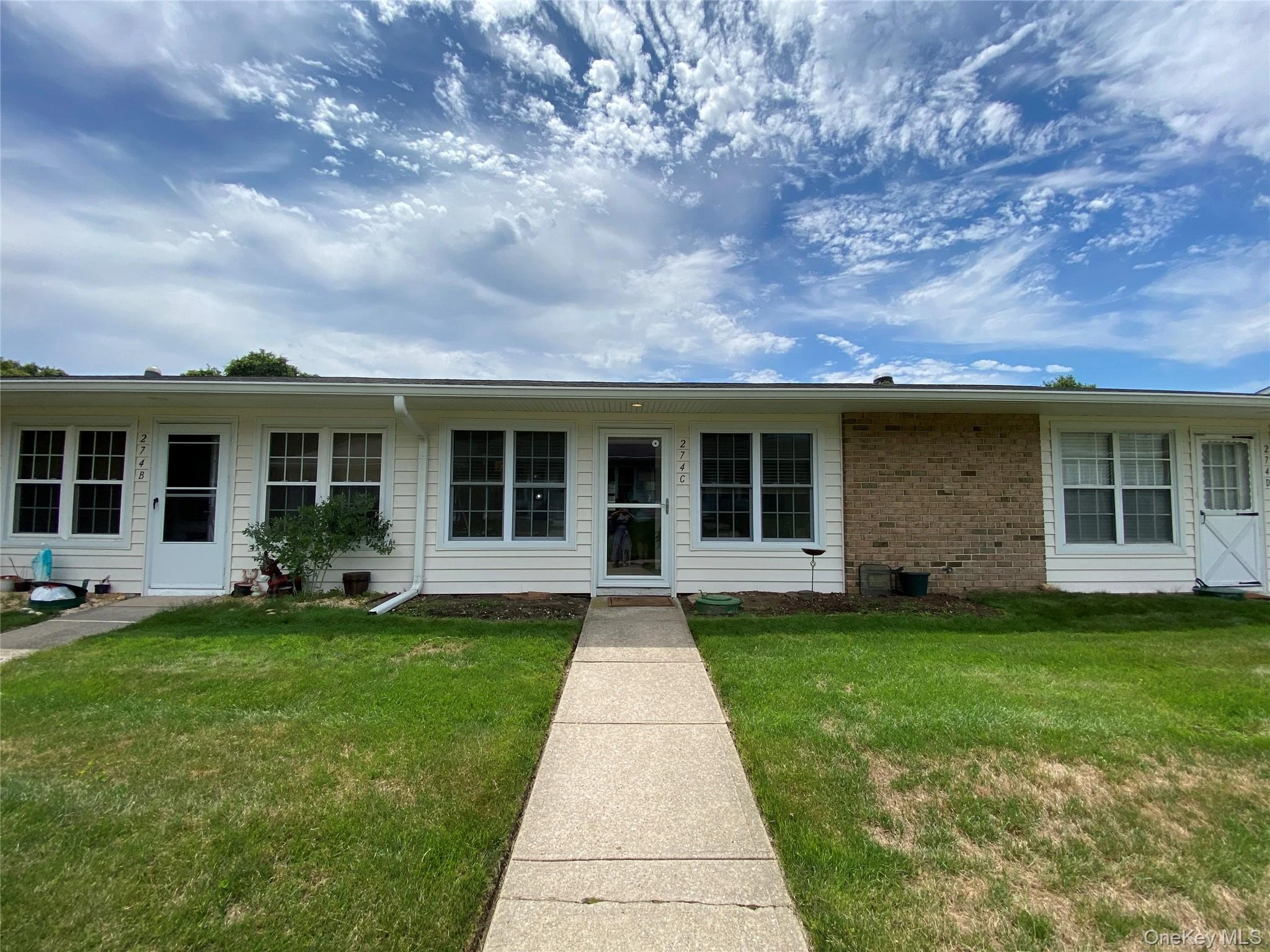 Photograph of 274 Berwick Court