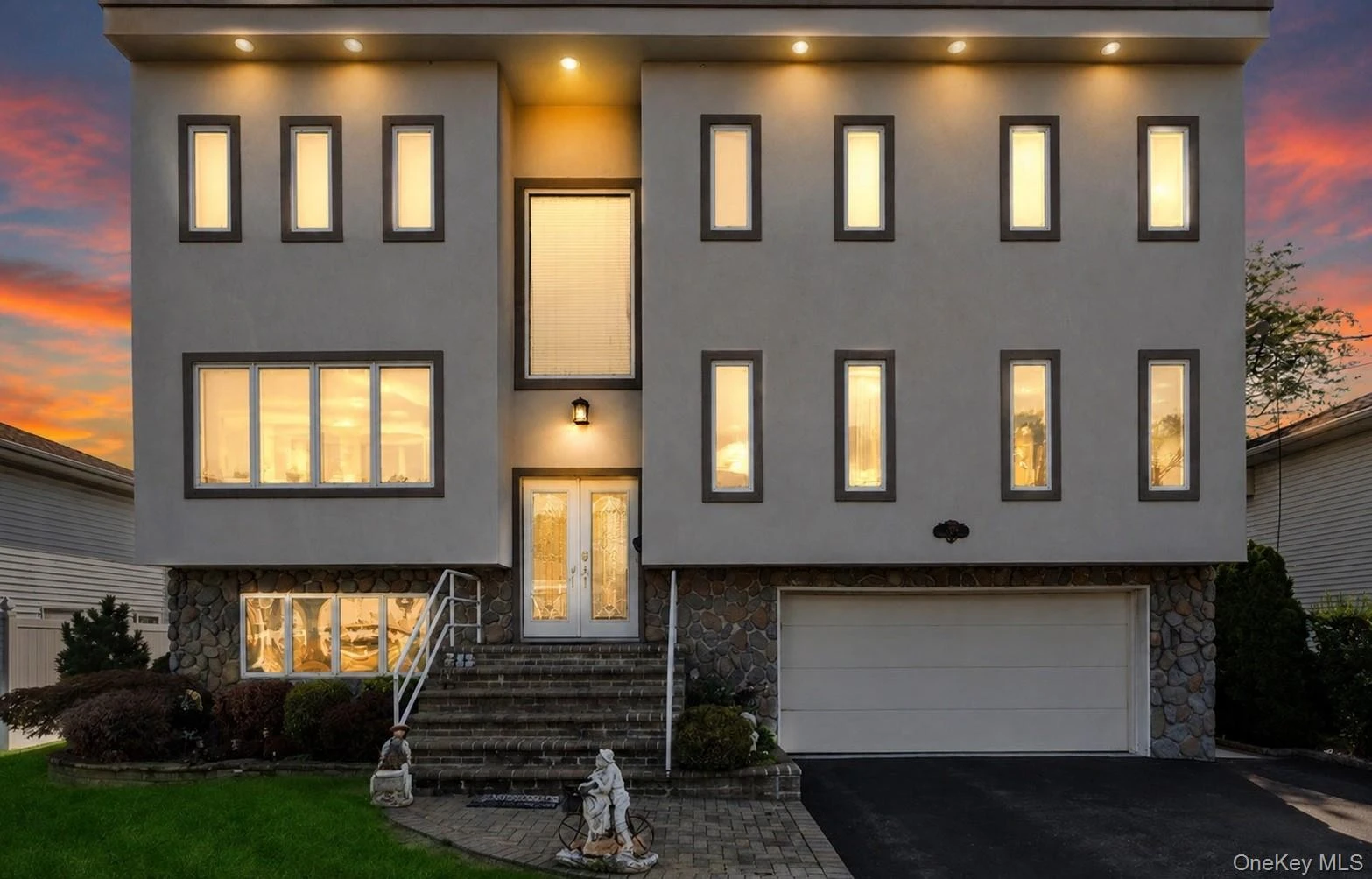 Photograph of 2489 Aron Drive